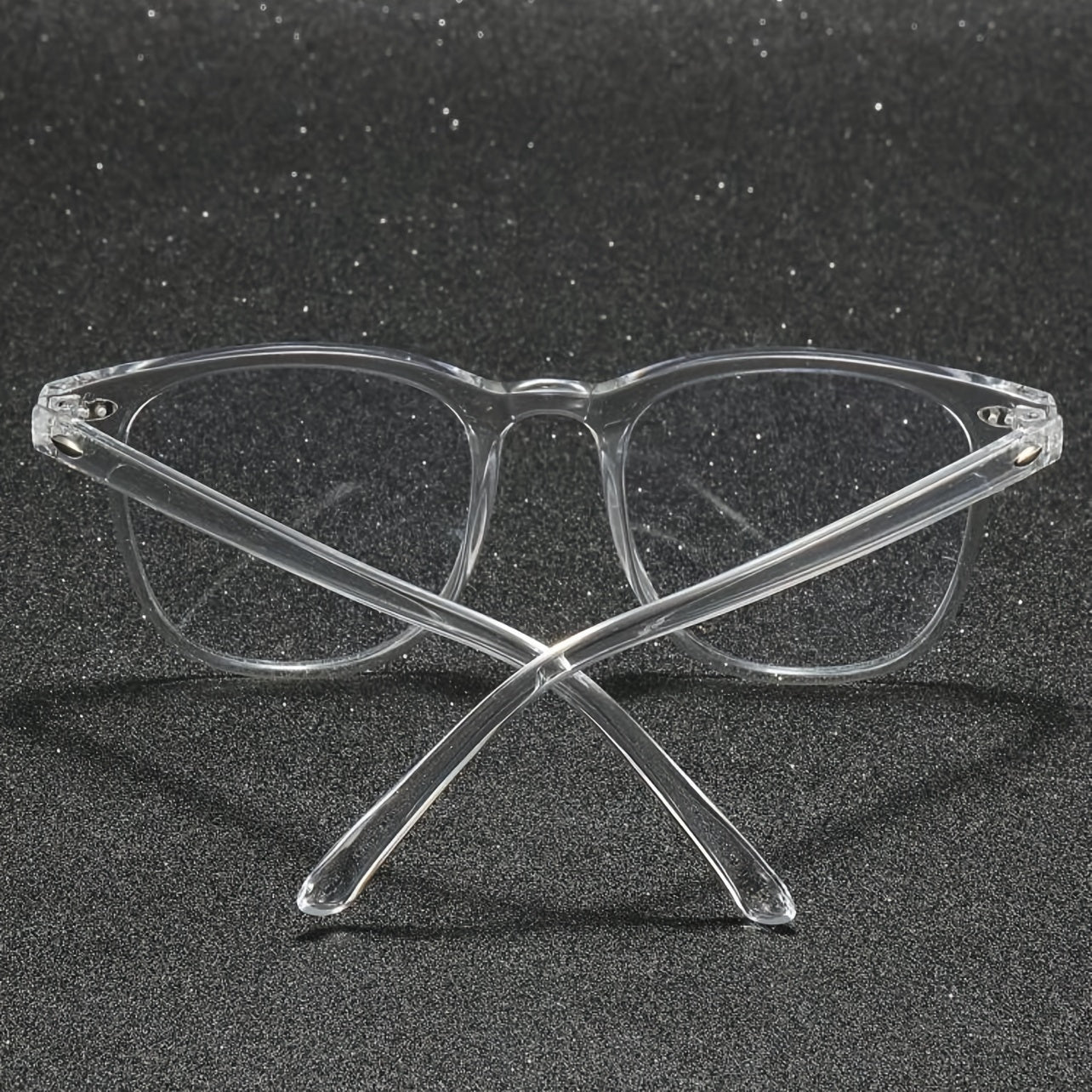 A Pair of Unisex Classic Square Anti-Blue Light Glasses, Simple Oval Full-Frame Design, Transparent PC Lenses, Fashionable Glasses for Computer, Reading, Gaming, Mobile Phones, and TV, Eye Protection Glasses