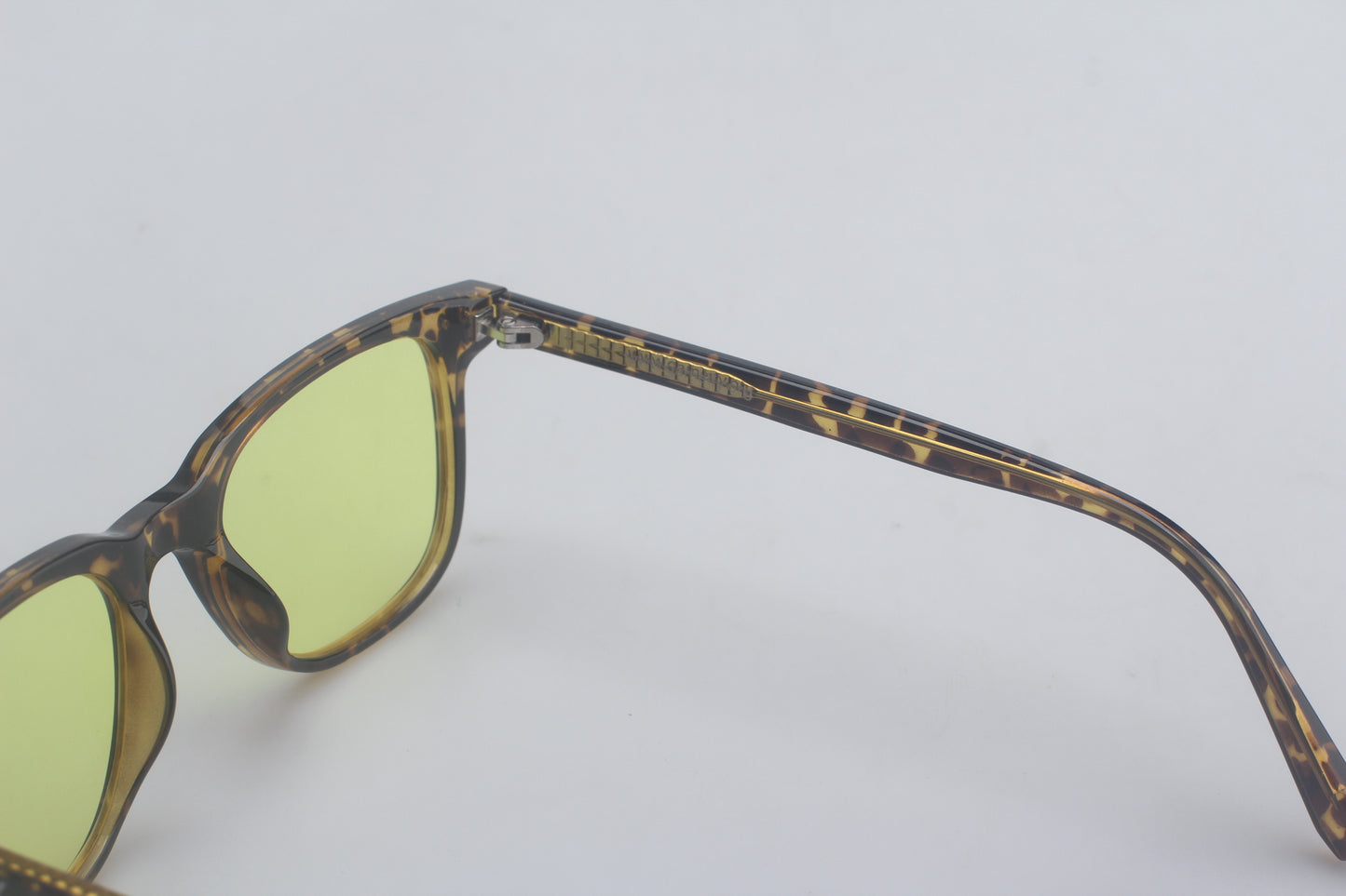 Rio Tortoiseshell